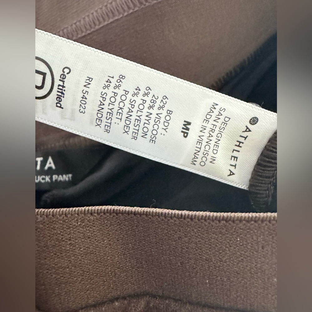 Athleta Venice Heathered Pintuck Pant NWOT - Picture 10 of 12